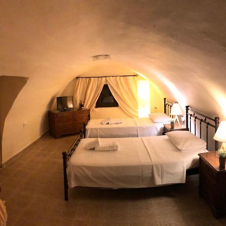 Kamares Cave House 3 Apartment Álika Екстериор снимка