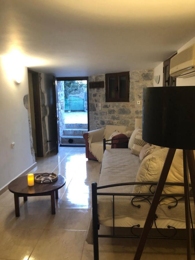Kamares Cave House 3 Apartment Álika Екстериор снимка