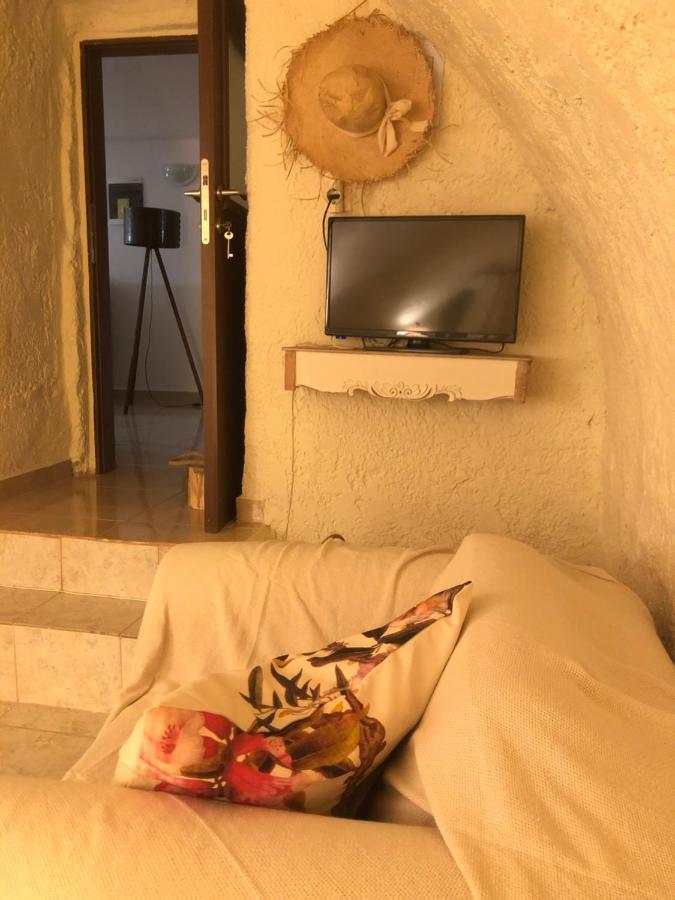 Kamares Cave House 3 Apartment Álika Екстериор снимка